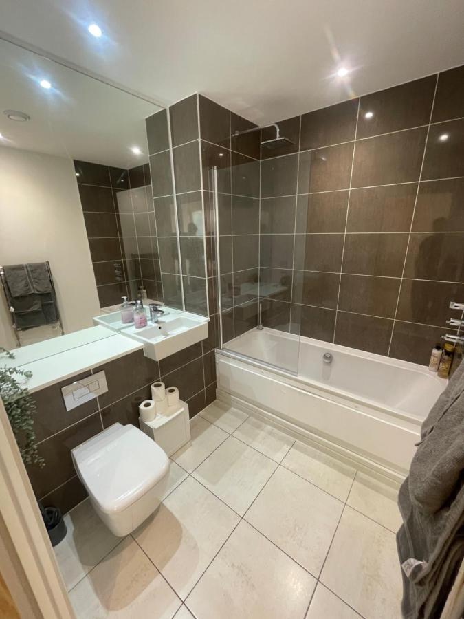 Luxury London Apartment - Steps To East Croydon Train Station Eksteriør bilde