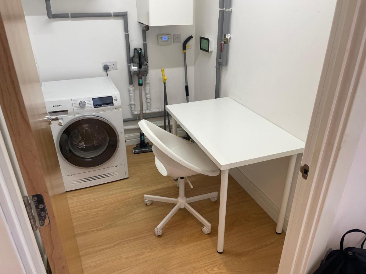 Luxury London Apartment - Steps To East Croydon Train Station Eksteriør bilde